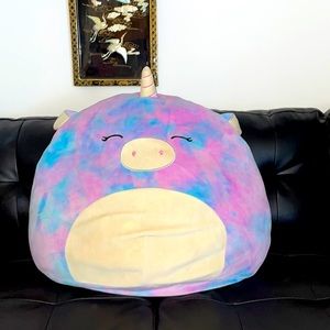 XL Tie dye unicorn squishmallow